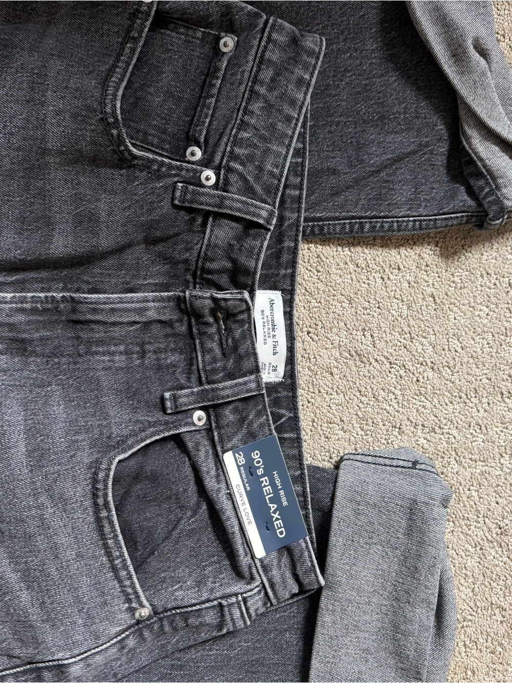 Abercrombie & Fitch Relaxed Women's Jeans - Charcoal
